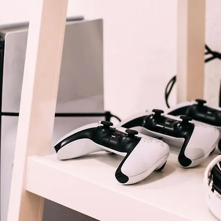 شقة Eralda In The Heart Of كاندرستغ