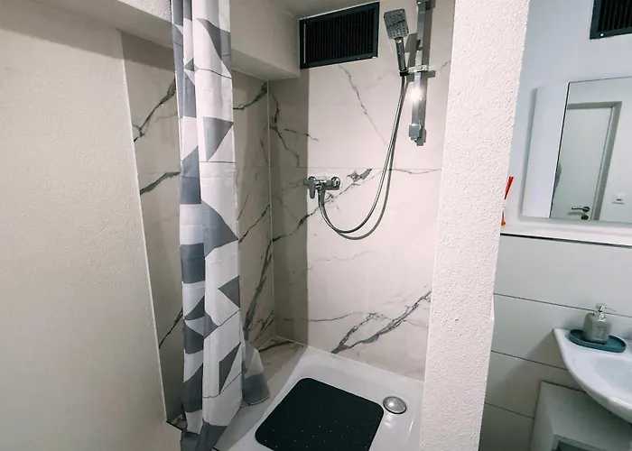 Eralda In The Heart Of Lejlighed Kandersteg